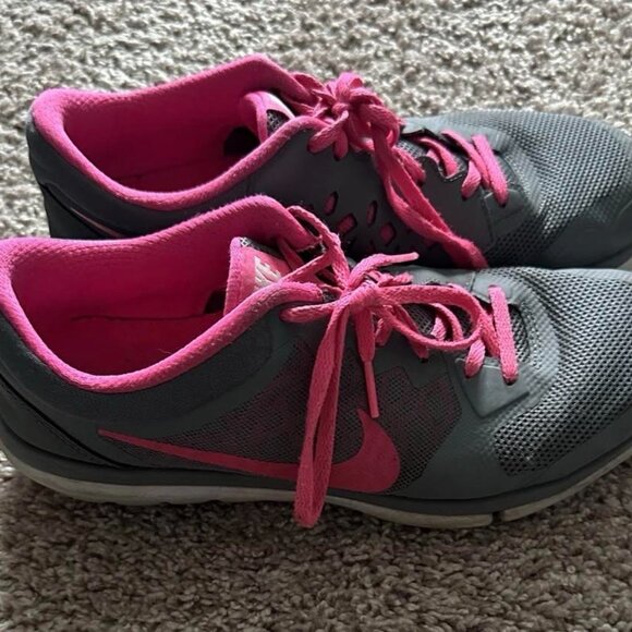 Nike Women's Flex Running Shoes 2015 Gray/Pink Size 10 - Picture 2 of 3